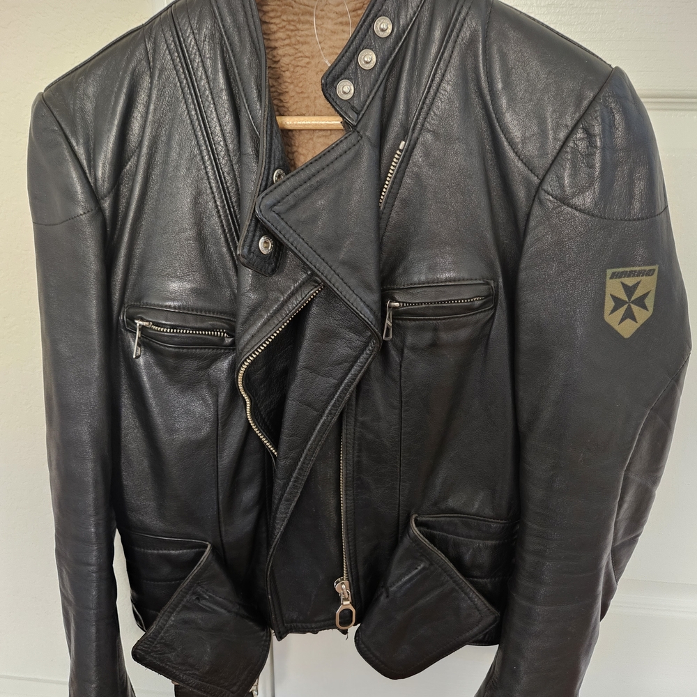 Vintage 60's Women's Black Leather Bomber Jacket